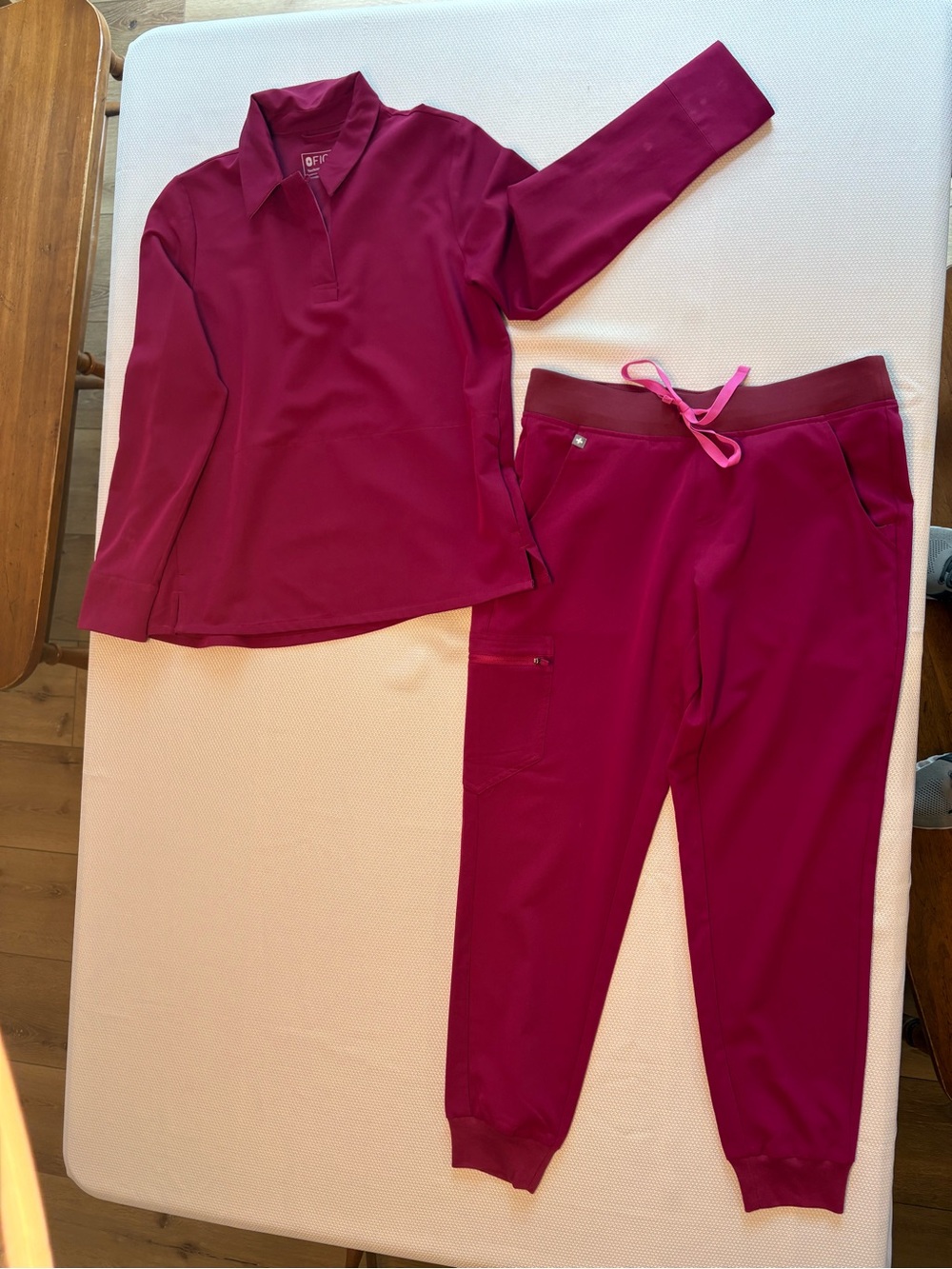 Figs Women's Deep Magenta Polo Top (small) & Jogger (medium) Scrub Set